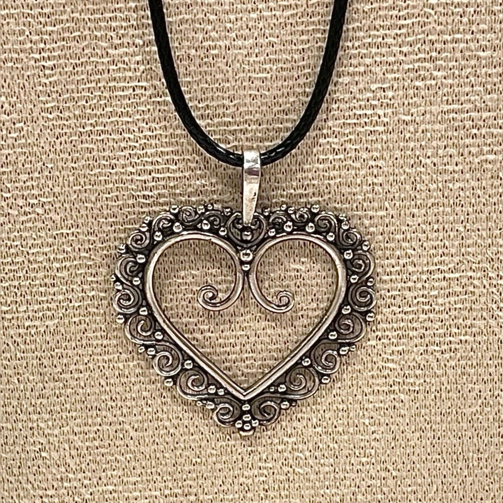 Sterling Silver Scrollwork Open Heart Pendant on 18” Silk Chain | EUC